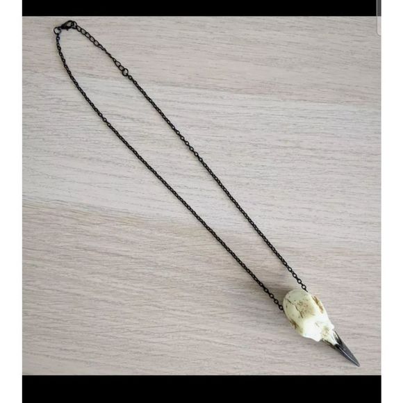 Large raven skull resin goth punk grunge black stainless steel chain necklace - Picture 8 of 9